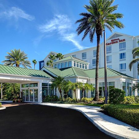 Hilton Garden Inn Fort Myers Exteriör bild
