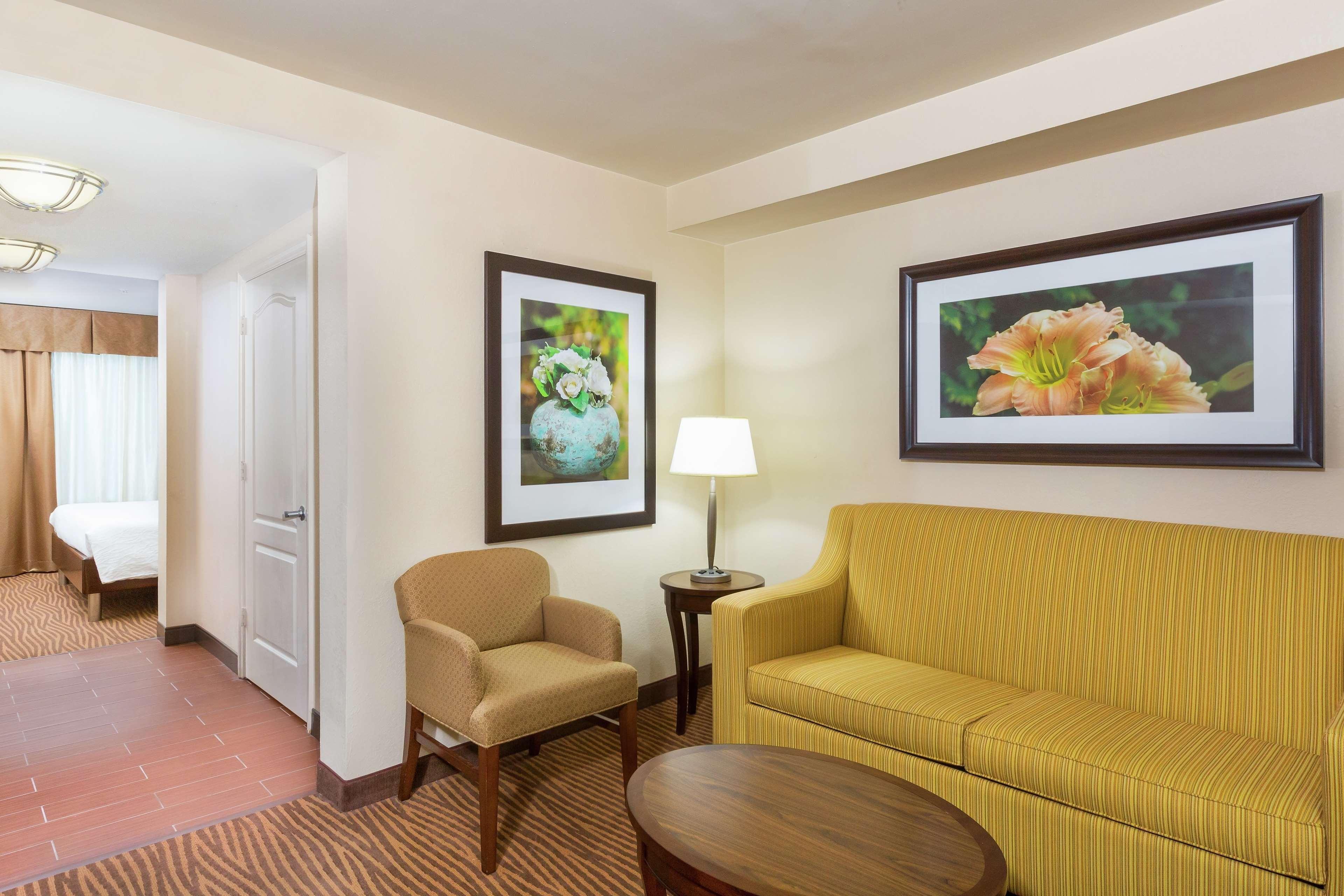 Hilton Garden Inn Fort Myers Exteriör bild