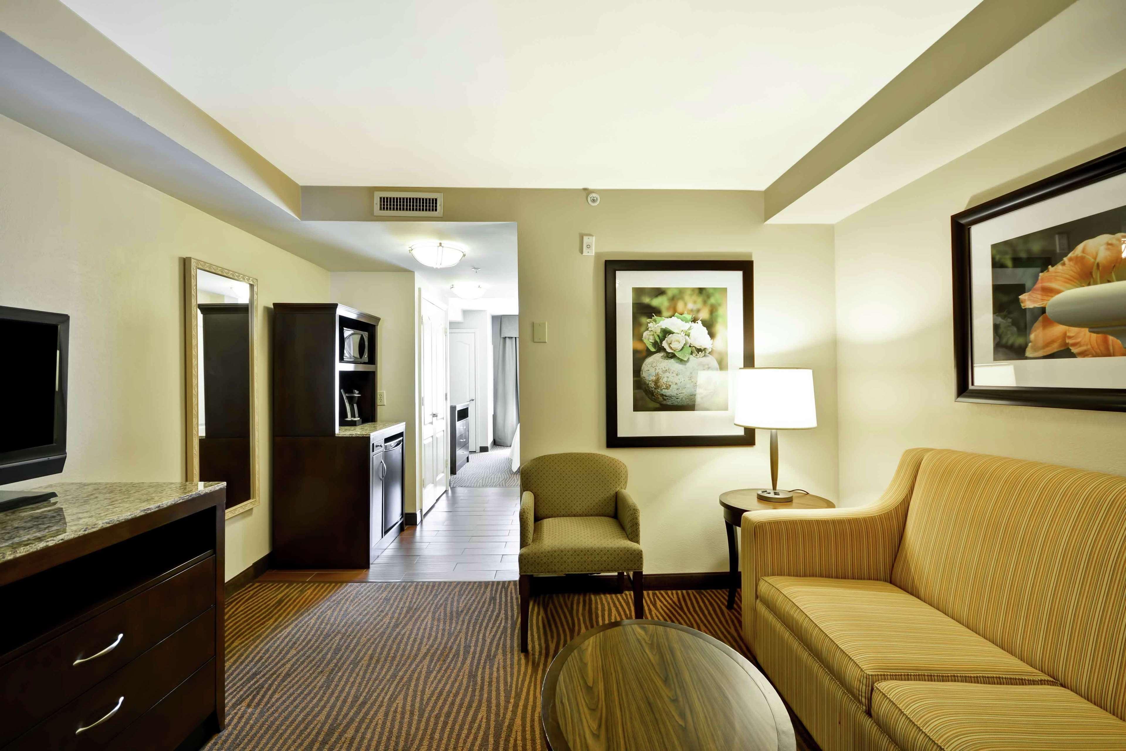 Hilton Garden Inn Fort Myers Exteriör bild